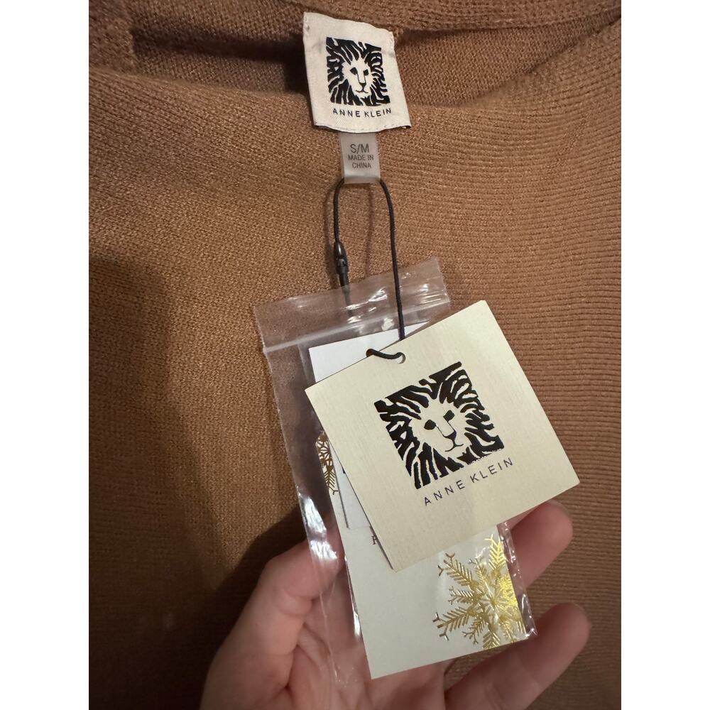 NWT Anne Klein Fur Trim Poncho Cape Size S/M - Picture 4 of 5